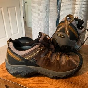 Men’s Keen Targhee  shoes